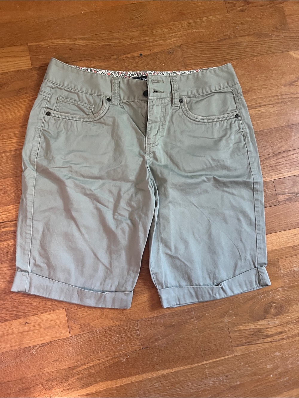 Sonoma Olive Green Flat-Front Women’s Shorts